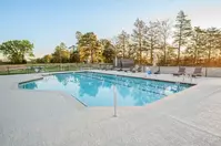outdoor pool at twin lakes resort in mt pleasant tx