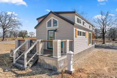 Tiny Home TL 105