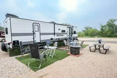 RV Rental Site 044