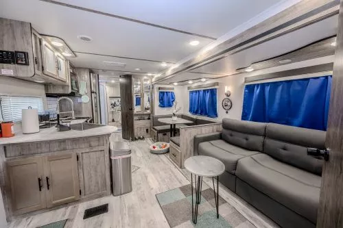 RV Rental Site 044