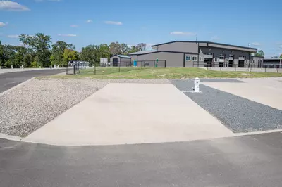 Deluxe Site TL 068