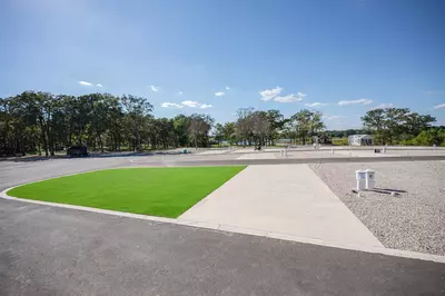 Executive Site TL 067