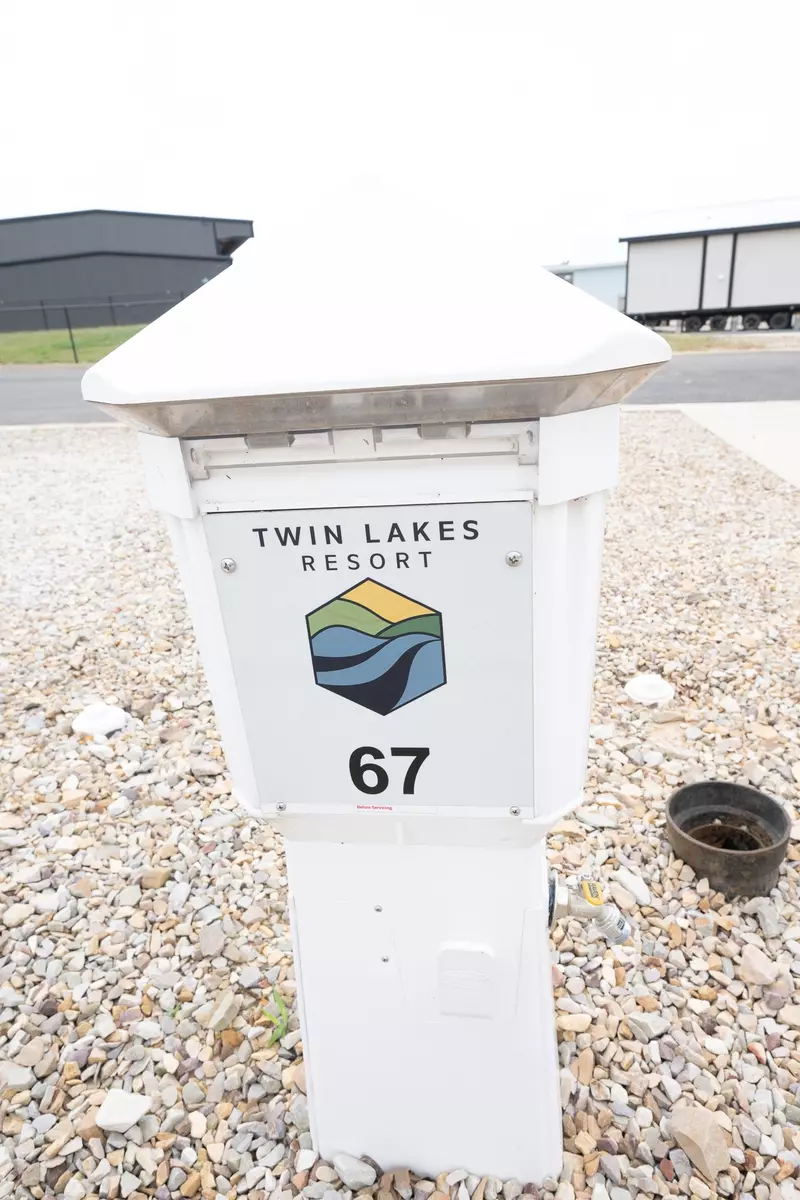 Executive Site TL 067